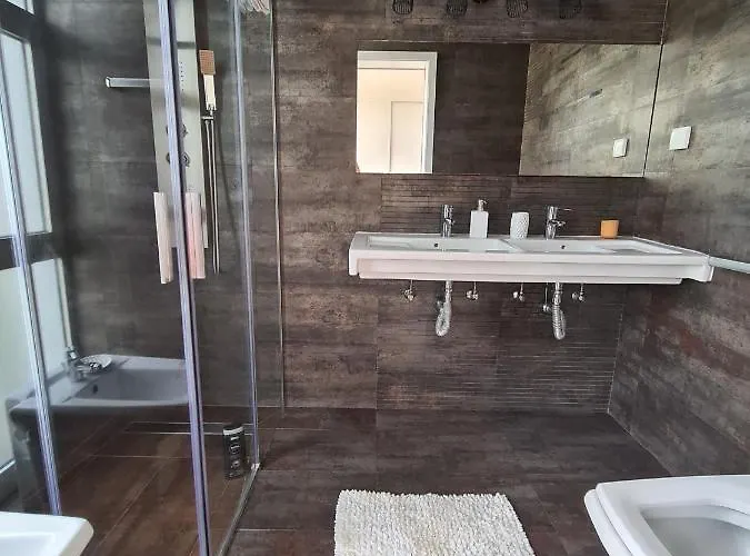 Magnolia - To Explore The Island